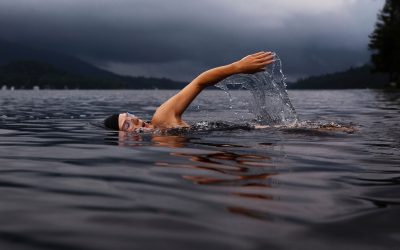 CONSEJOS PARA UNA NATACIÓN MÁS SALUDABLE